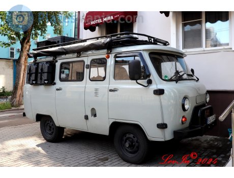 BO YA 485, UAZ 452