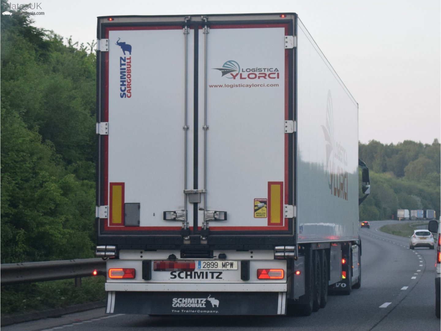 2899 MPW, Schmitz SKO 