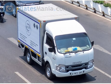 B 9871 UXC, Isuzu Traga