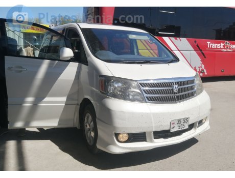 35 SS 555, Toyota Alphard