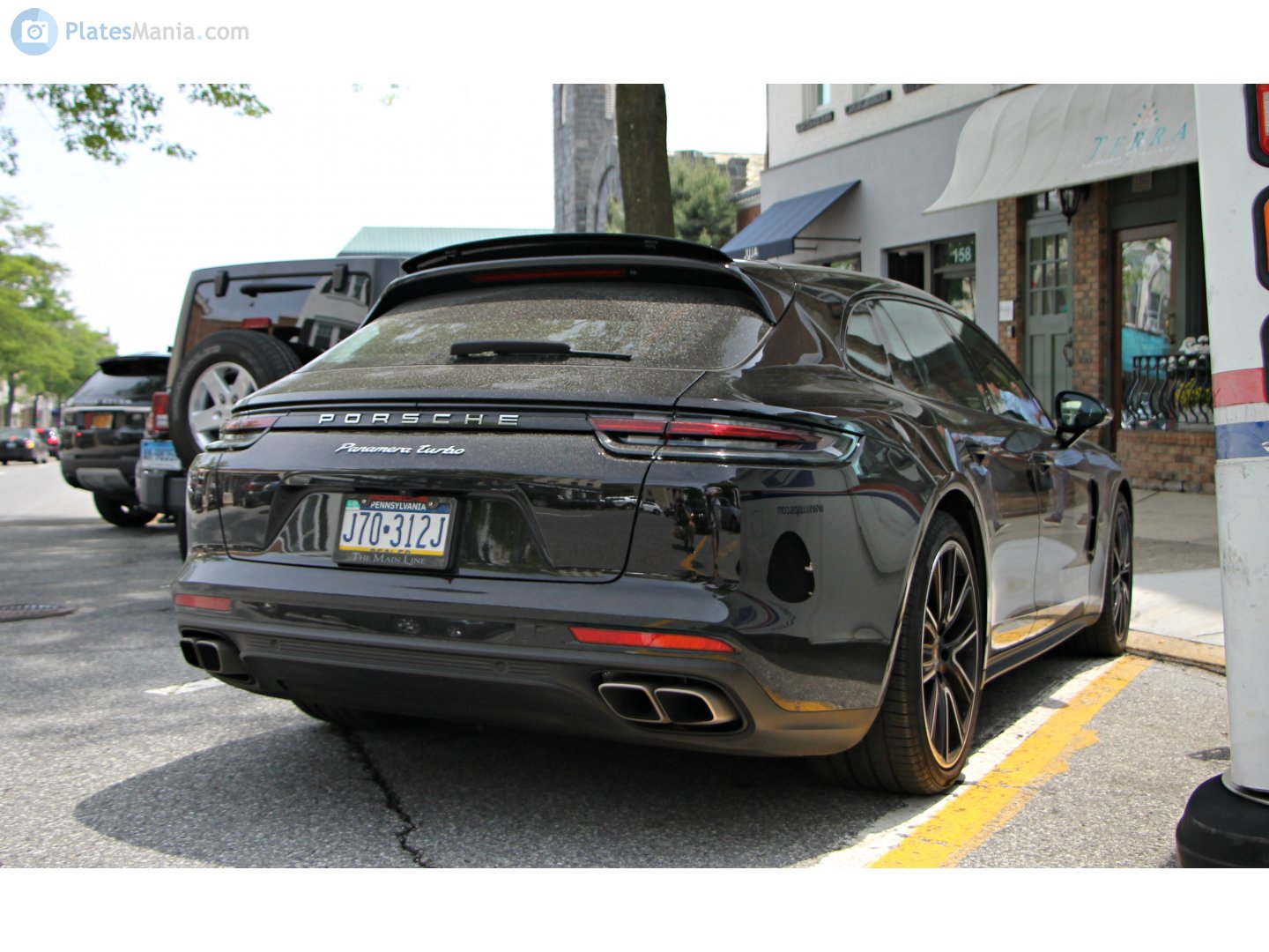 J70-312J, Porsche Panamera 2nd gen Sport Turismo (971), 2017–2023