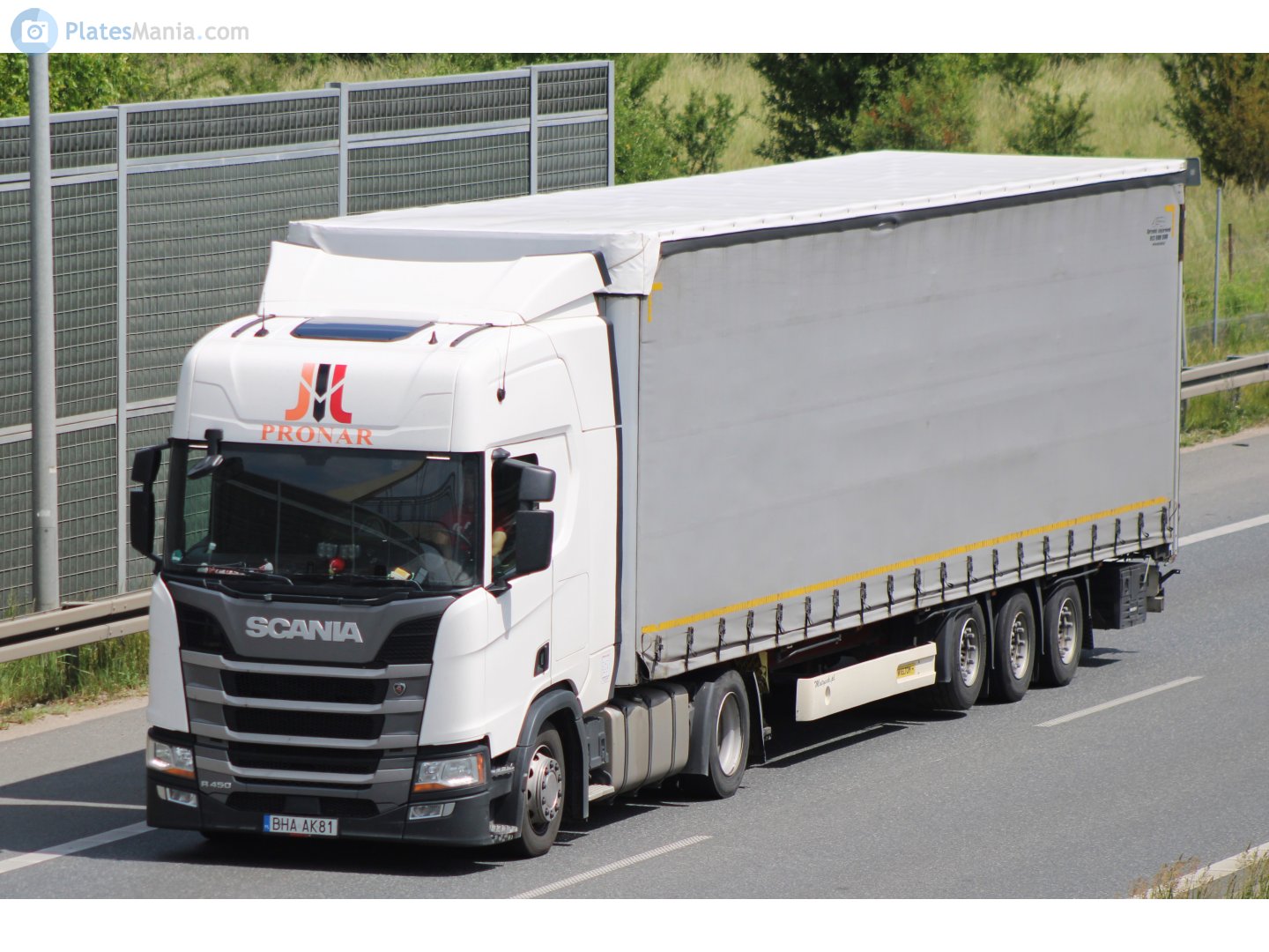 BHA AK81, Scania R-Series 2nd gen, 2016–