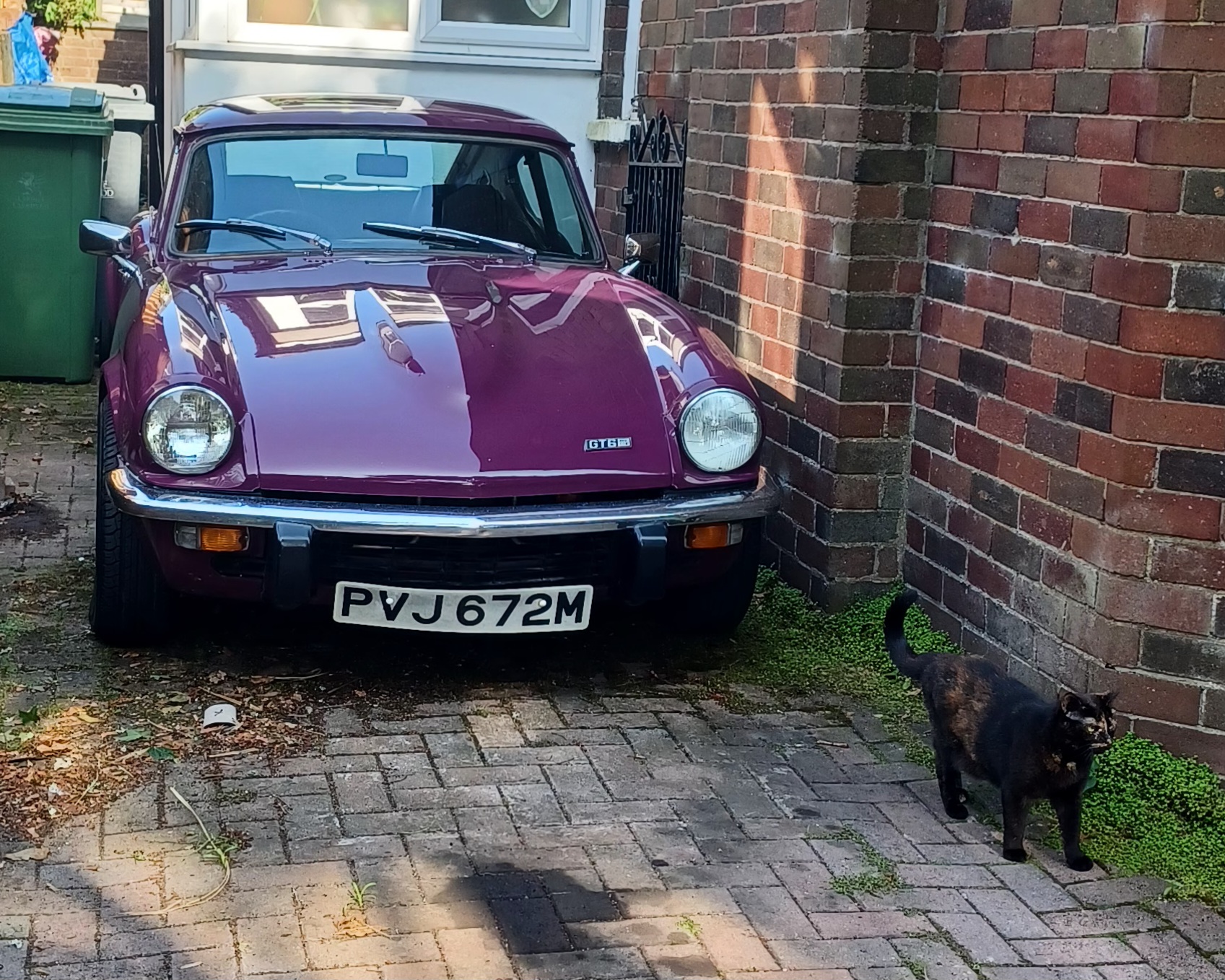 PVJ672M, Triumph GT6 