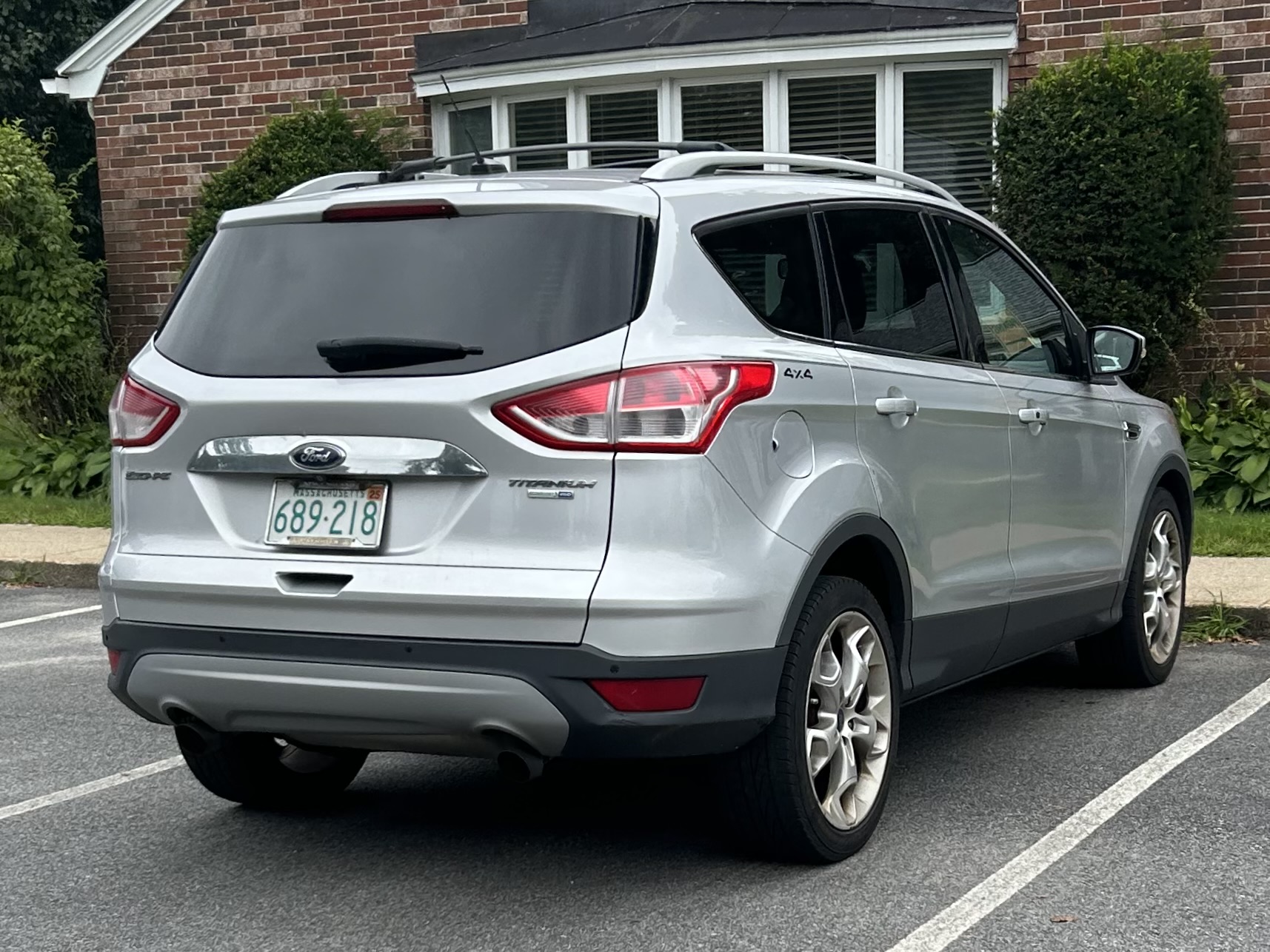 689-218, Ford Escape 3rd gen (C520), 2012–2016