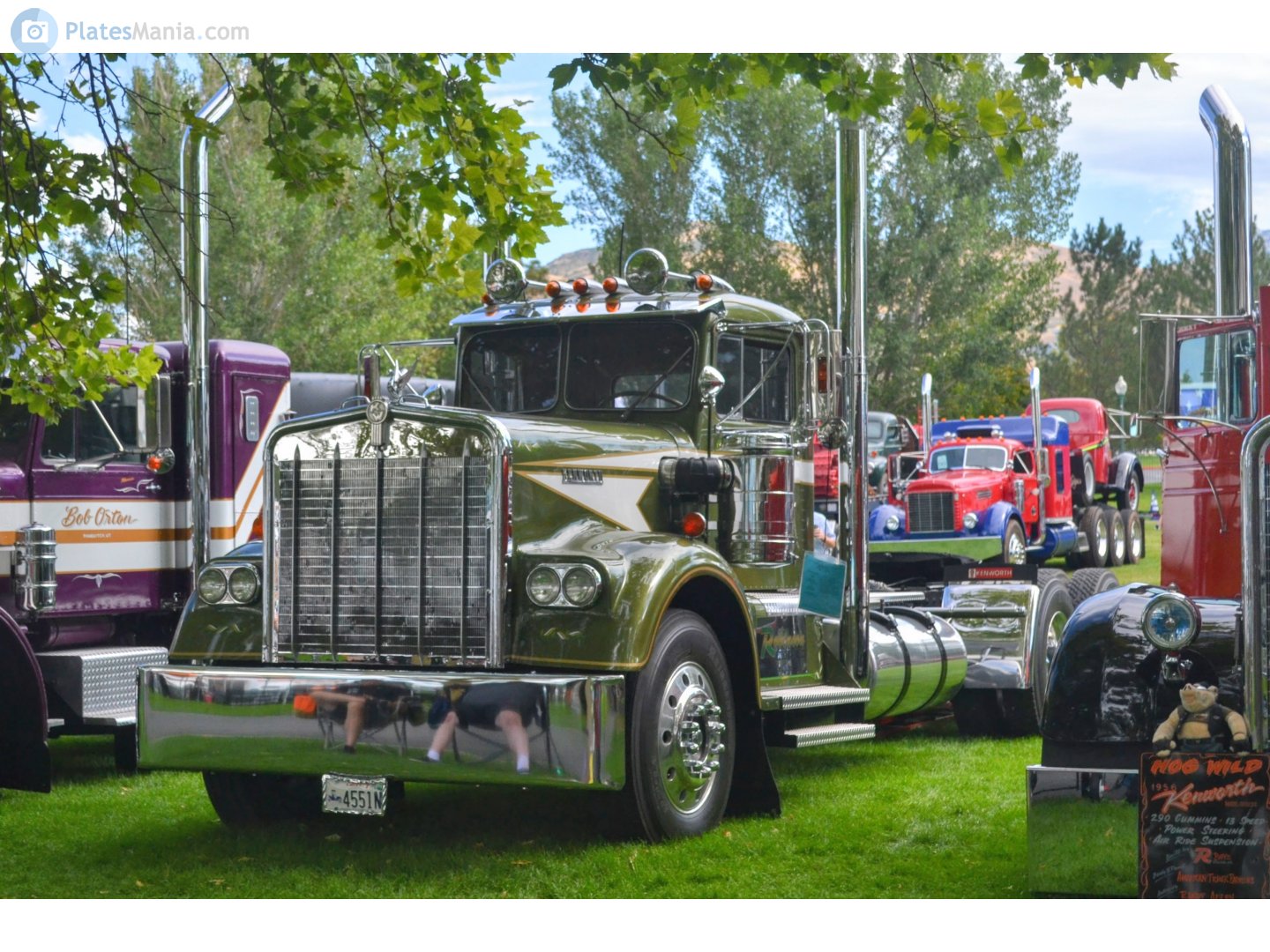 4551N, Kenworth W900 