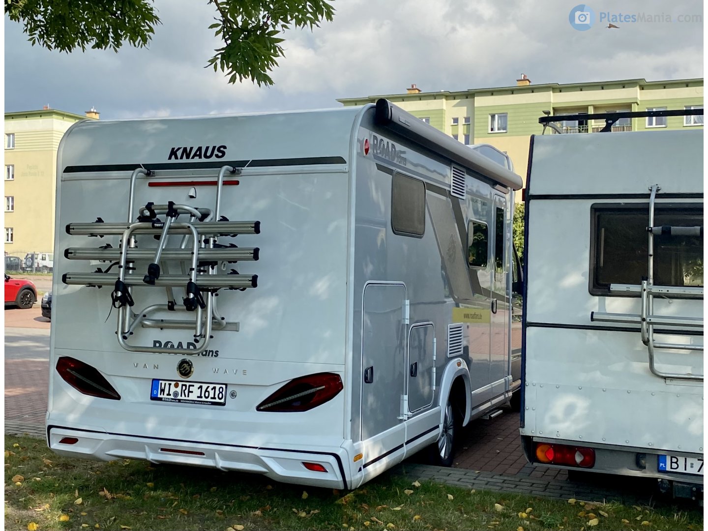 WI RF 1618, Knaus Vansation 