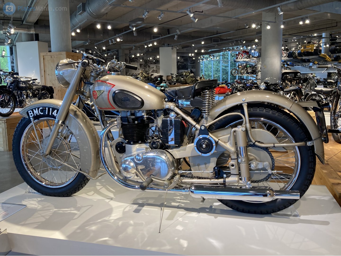 BMC114, BSA Golden Flash 