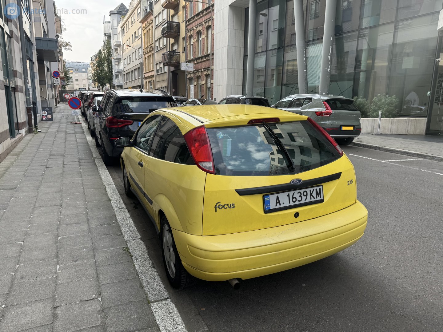 A 1639 KM, Ford Focus 1st gen 3-door Hatch (DBW; C170), 1998–2005