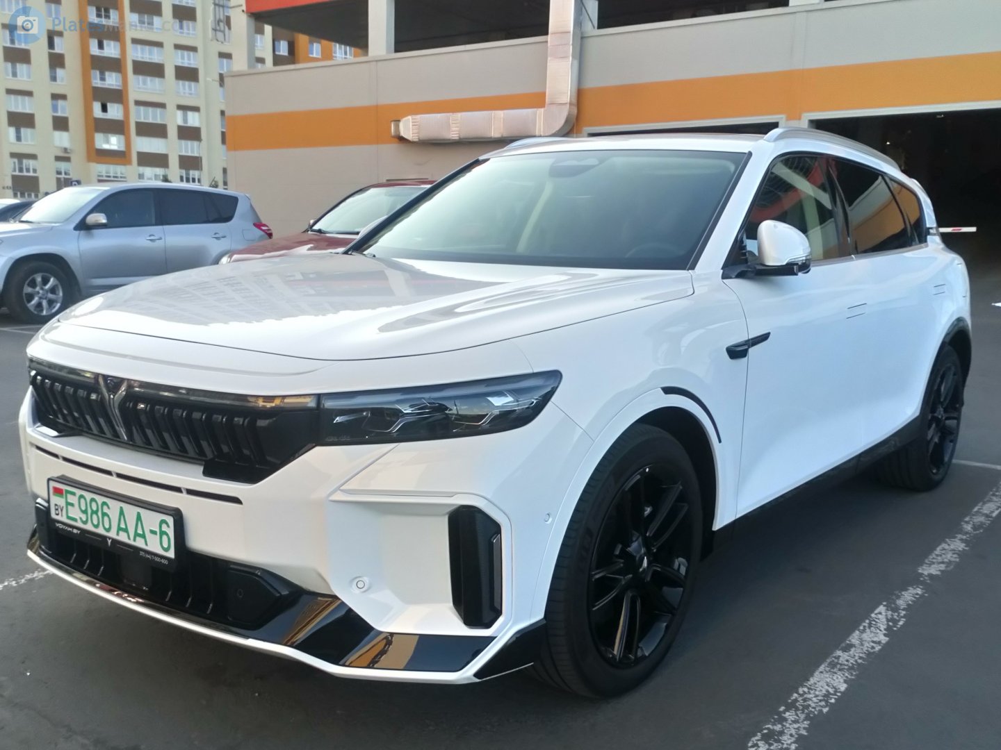 E986 AA-6, Voyah (Lantu) Free 1st gen, facelift, 2023–