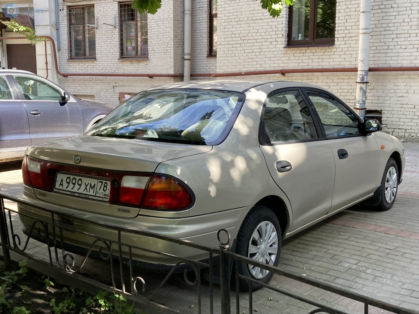 а 999 хм 78, Mazda 323 5th gen S (Protégé/Lantis/Familia) Sedan (BA), 1994–1998