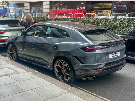 212323, Lamborghini Urus
