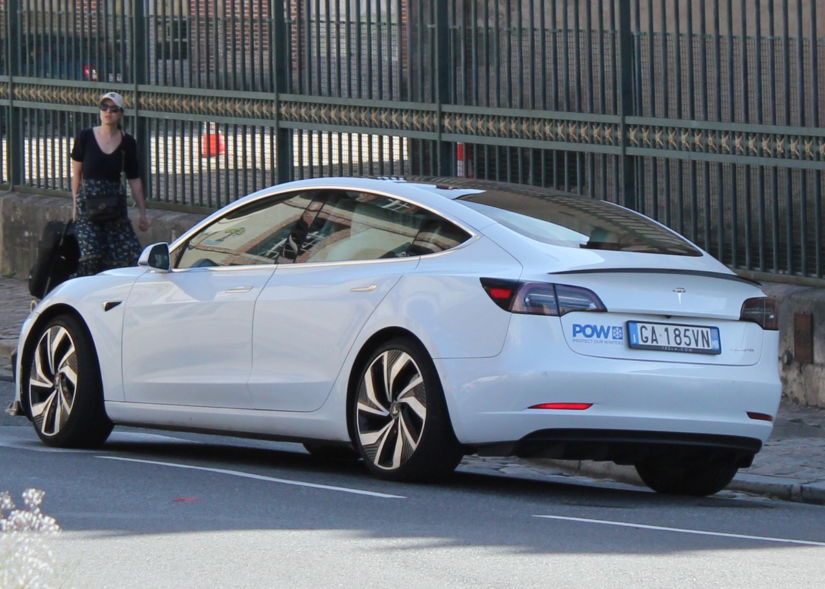 GA 185 VN, Tesla Model 3 1st gen (5YJ3), 2017–2023