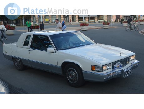 A 707, Cadillac Fleetwood