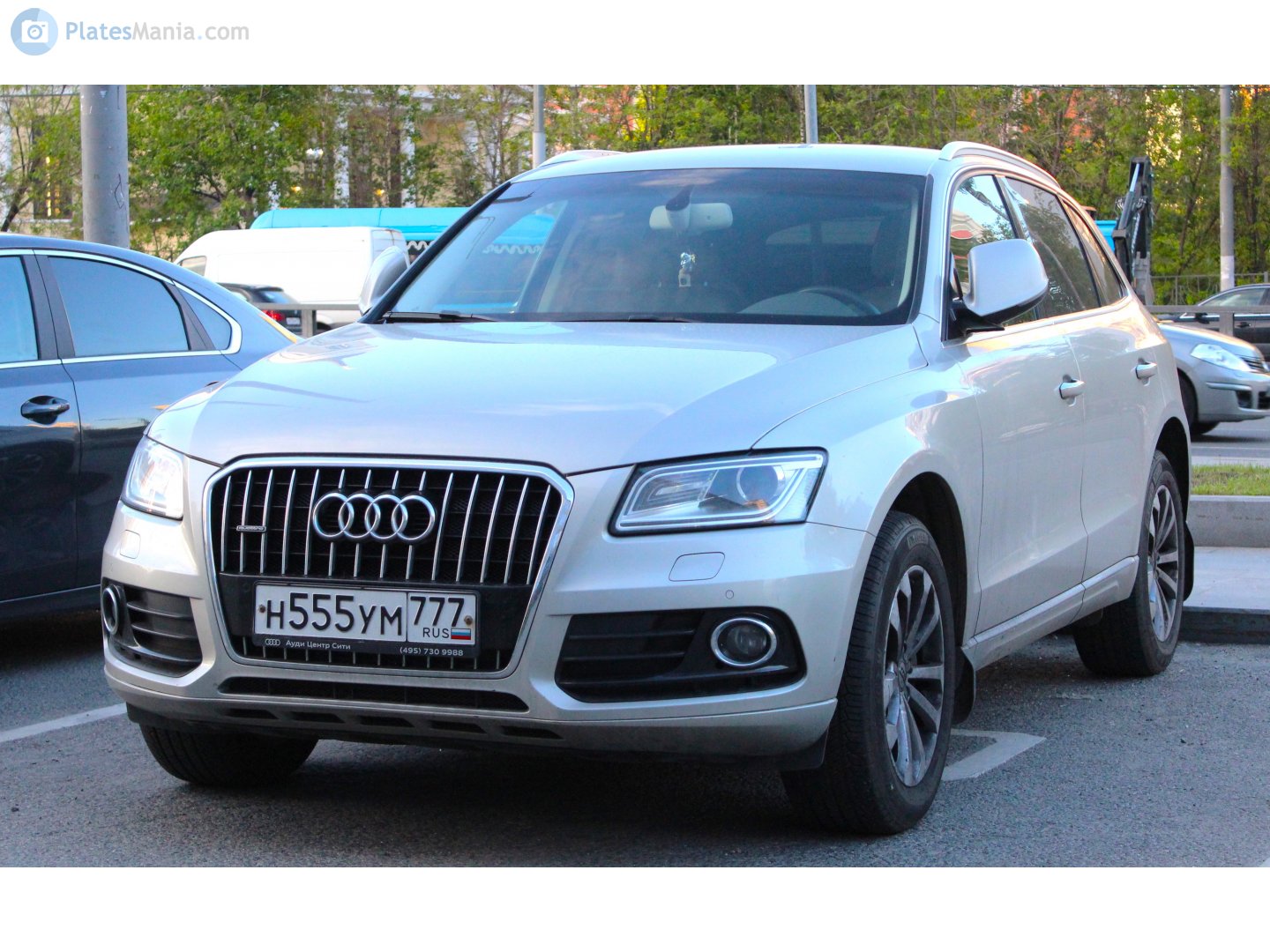 н 555 ум 777, Audi Q5 1st gen (8RB), 2008–2017