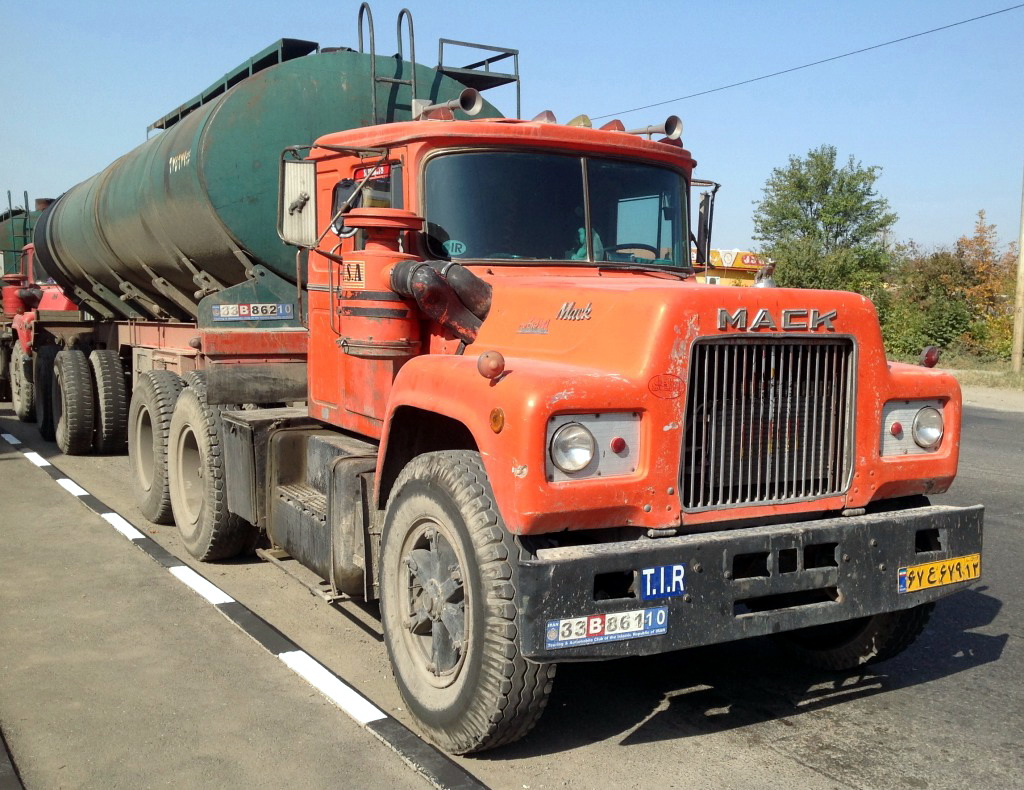 ۶۲ع۶۲۶ ۱۲, Mack R600 