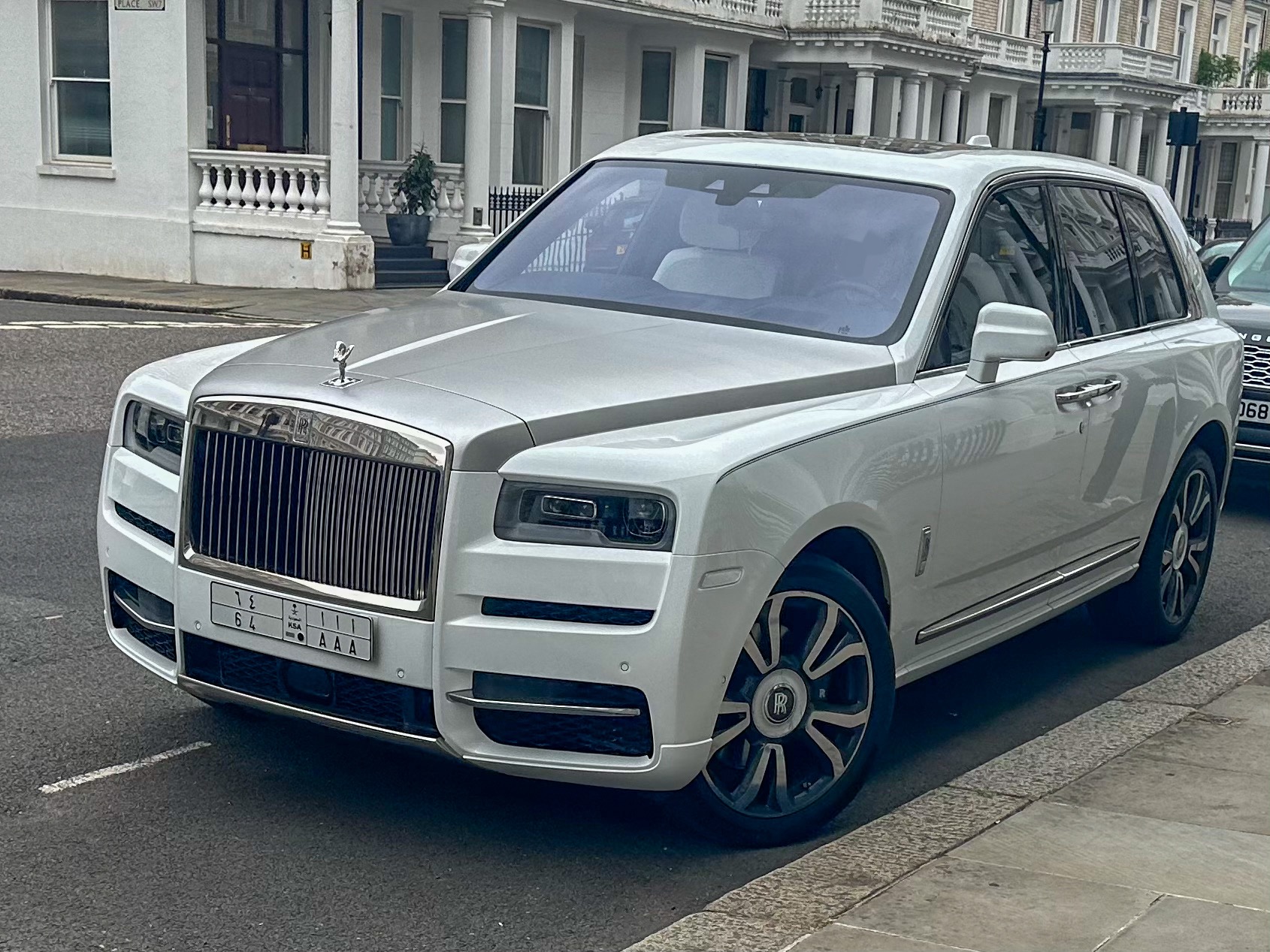 64 AAA, Rolls-Royce Cullinan 1st gen (RR31), 2018–2024