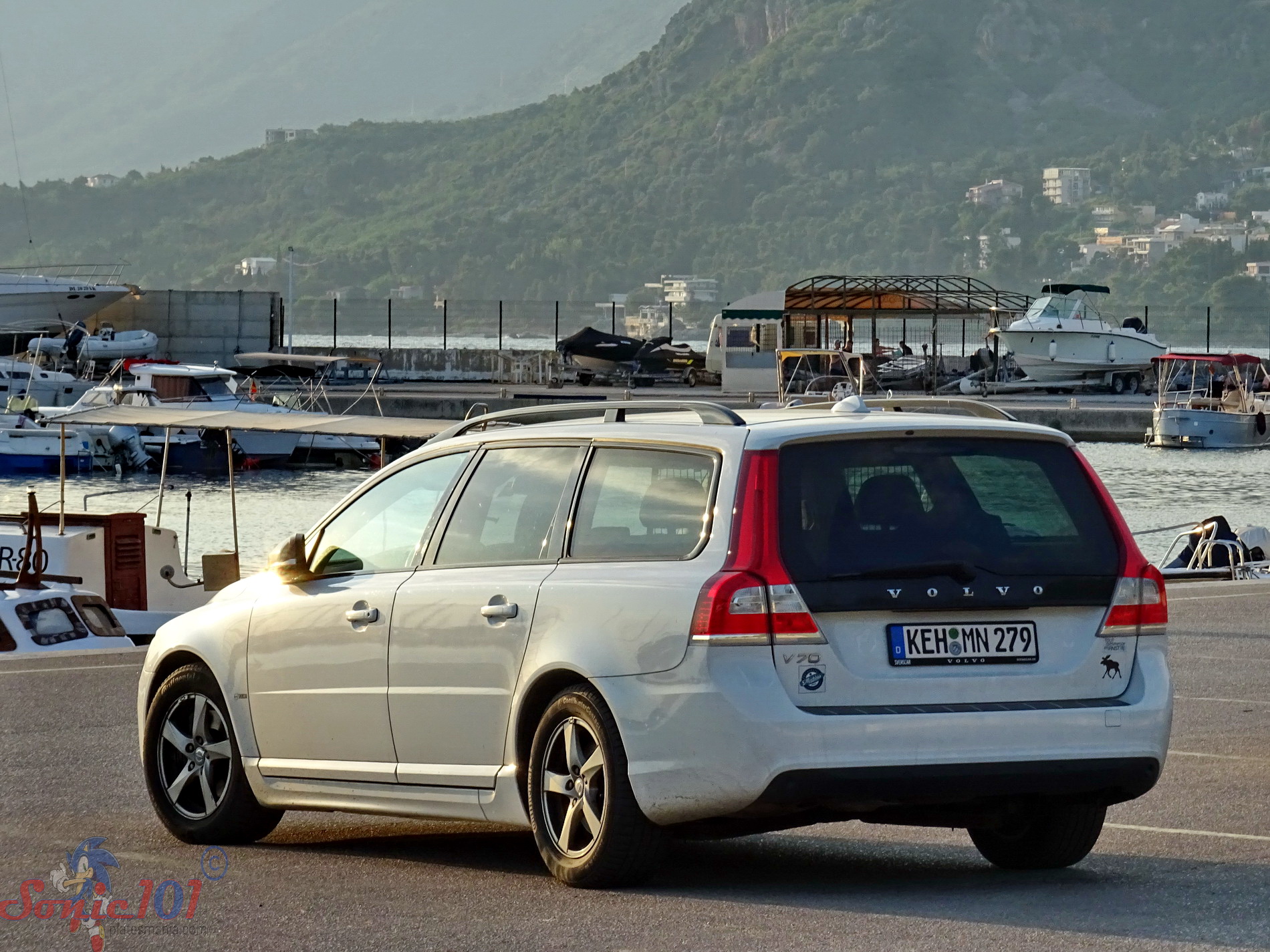 KEH MN 279, Volvo V70 3rd gen (135), 2007–2013