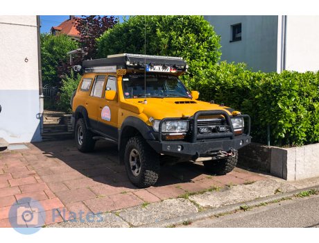 FW X 999, Toyota Land Cruiser