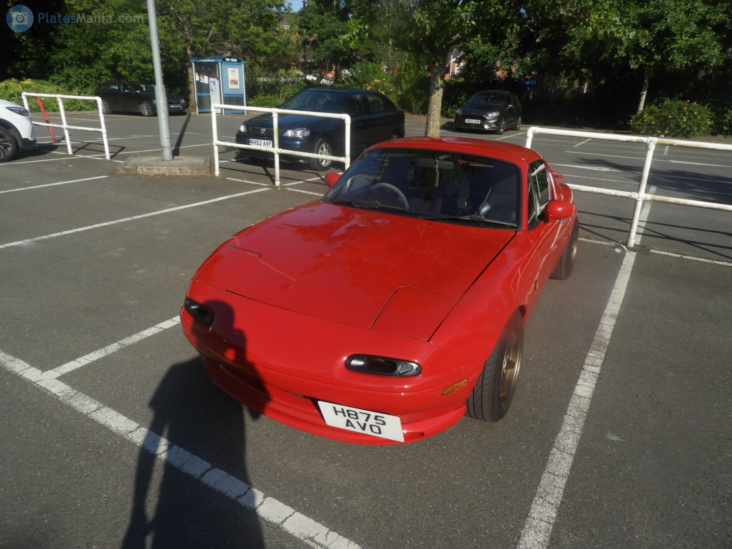 H875AVO, Eunos Roadster 