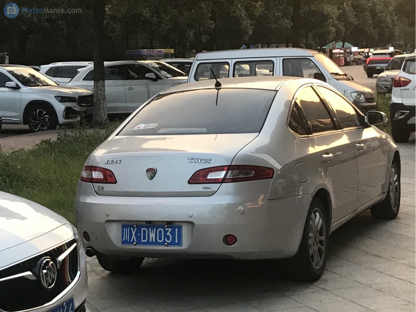 川X·DW031, Youngman Lotus L5 