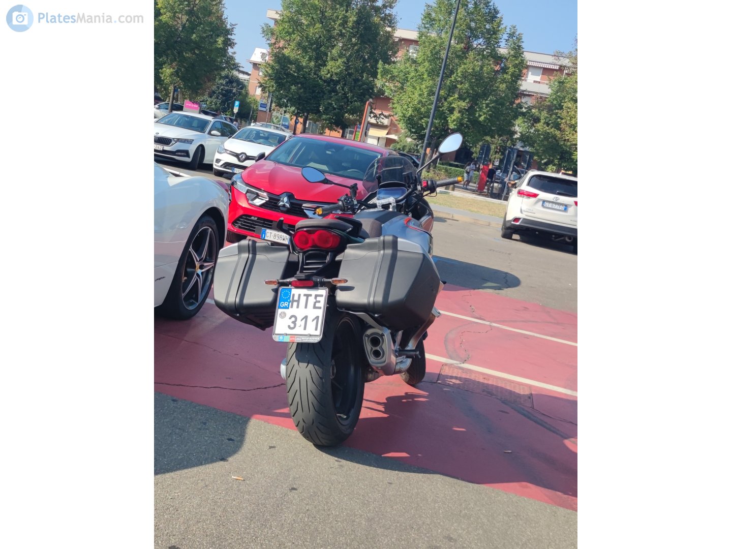 HTE-311, Moto Guzzi V100 Mandello 