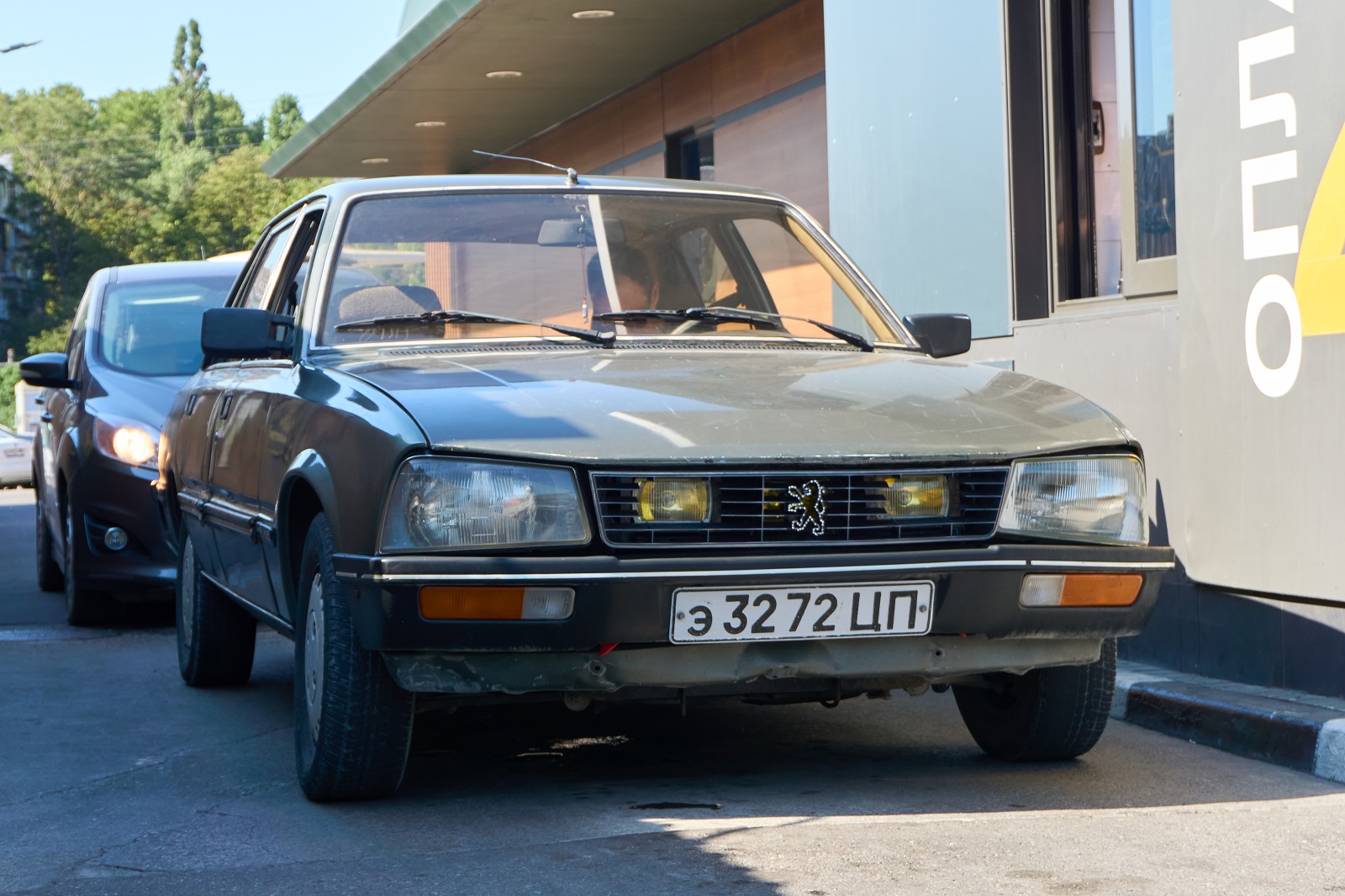 э 3272 ЦП, Peugeot 505 1st gen Sedan, 1979–1992 (–1997 for CN-market)