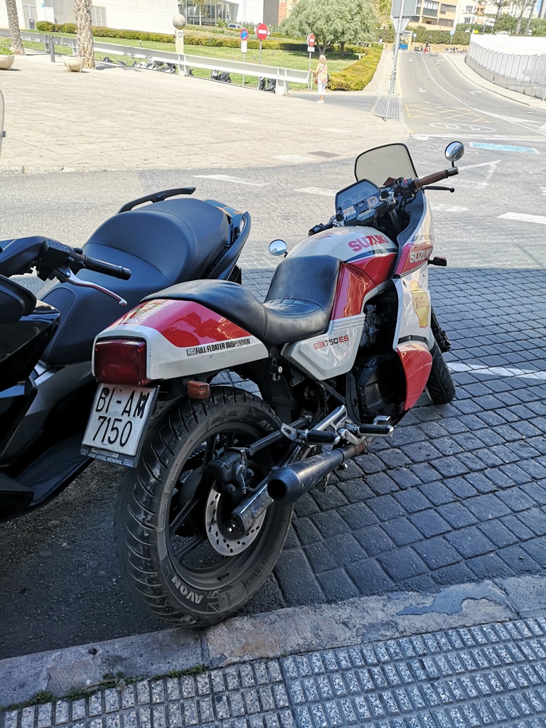 BI 7150 AM, Suzuki GSX Series 250E/400E/750E/1100E, 1980–1986