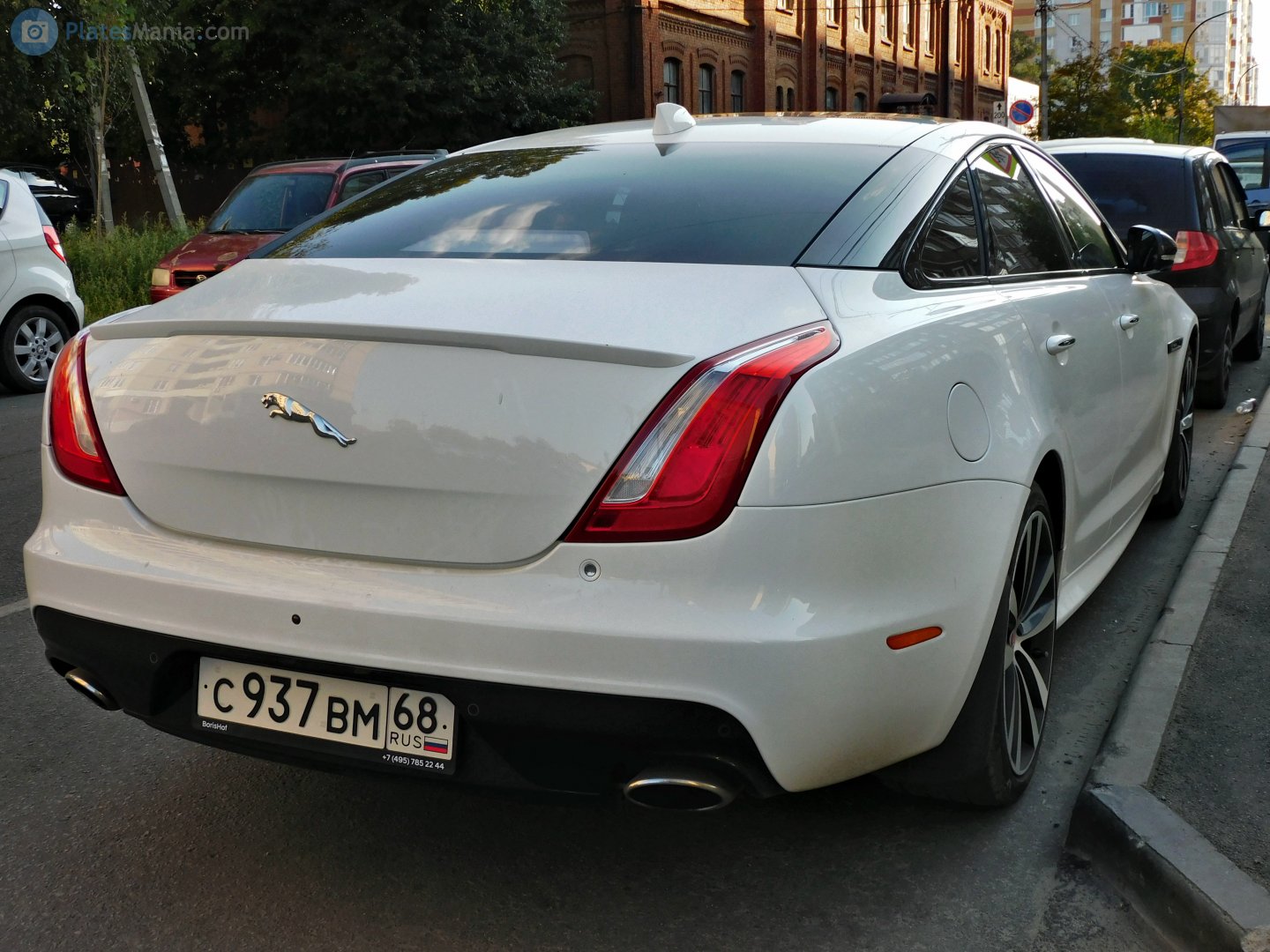 с 937 вм 68, Jaguar XJ 6th gen (X351), 2009–2019