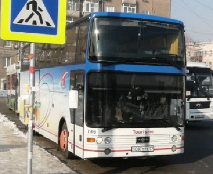 087 TTT 17, Van Hool T816 