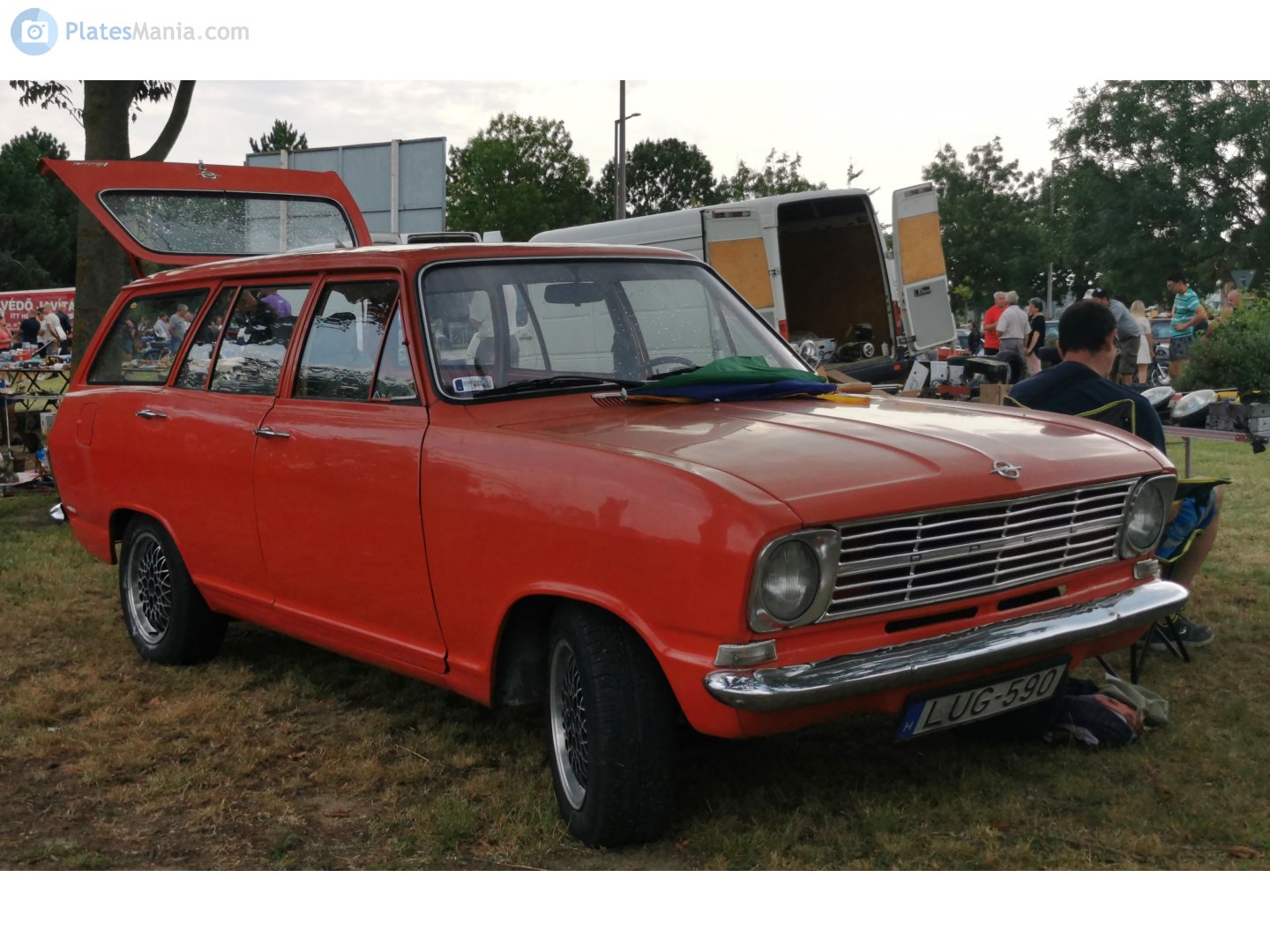 LUG-590, Opel Kadett 2nd gen 5-door Caravan (B), 1967–1970