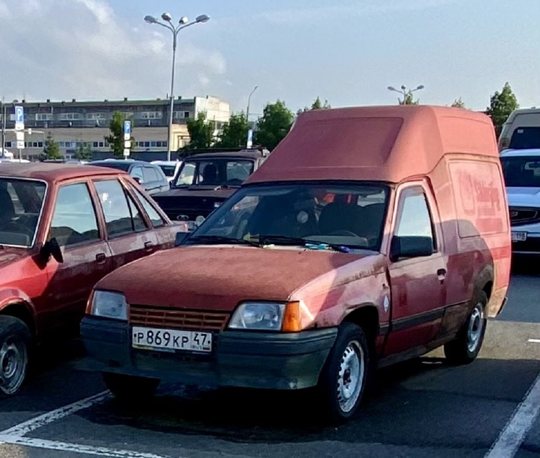 р 869 кр 47, Opel Kadett 5th gen Combo (E; T85), 1986–1993