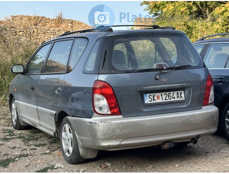 SK 1264 AK, Kia Carens