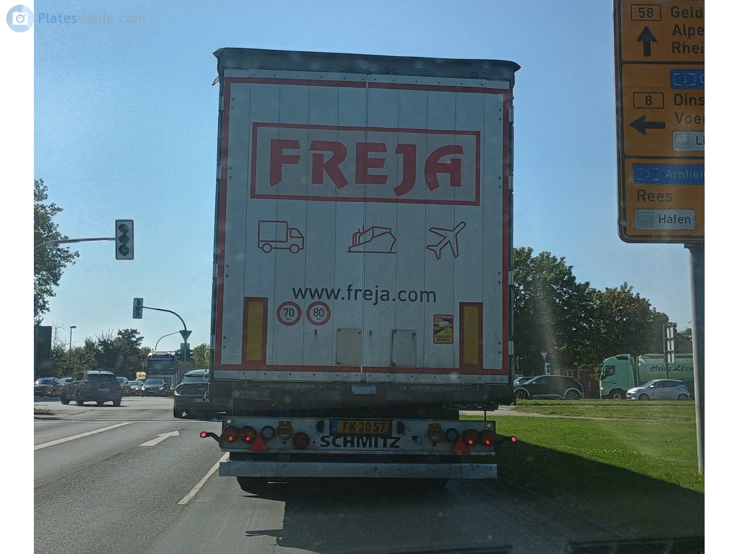 FK 2057, Schmitz SCS 