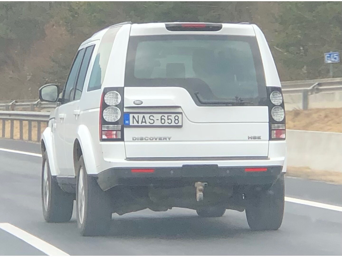 NAS-658, Land Rover Discovery 4th gen (LR4) (L319), 2009–2016