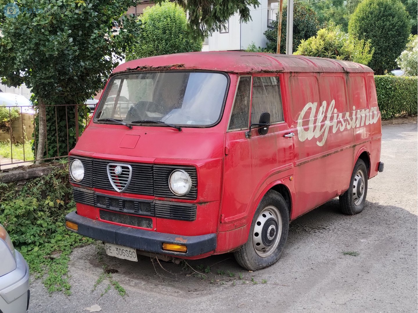 PE 306690, Alfa Romeo F12 1st gen, 1967–1983