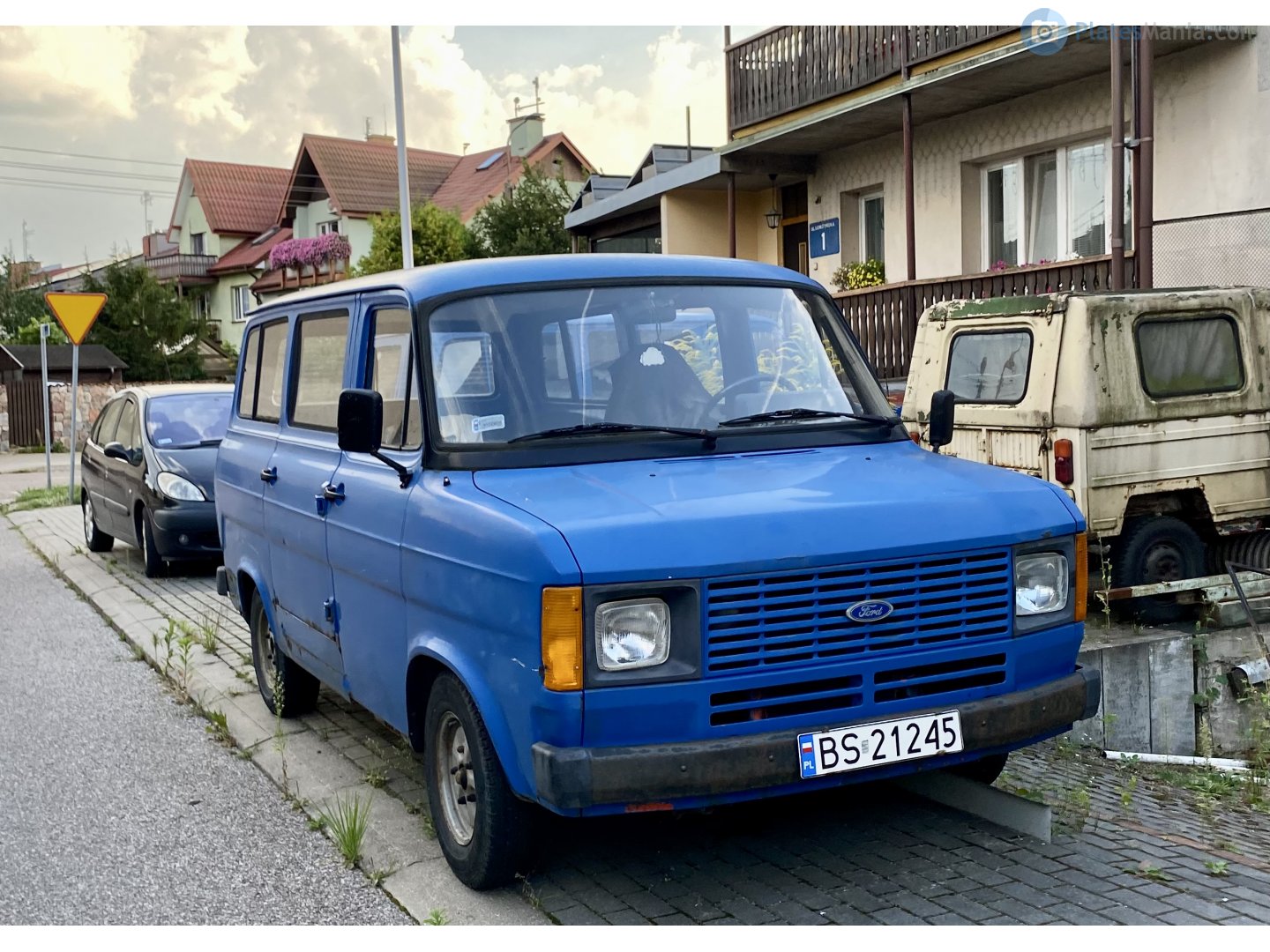 BS 21245, Ford Transit 1st gen Van (Mk2), facelift, 1977–1986