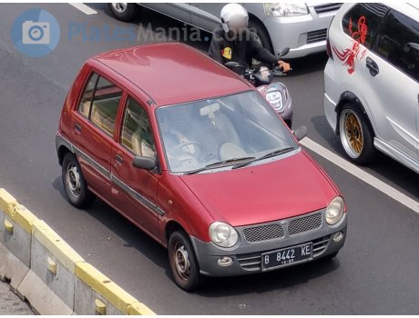 B 8442 KE, Daihatsu Ceria