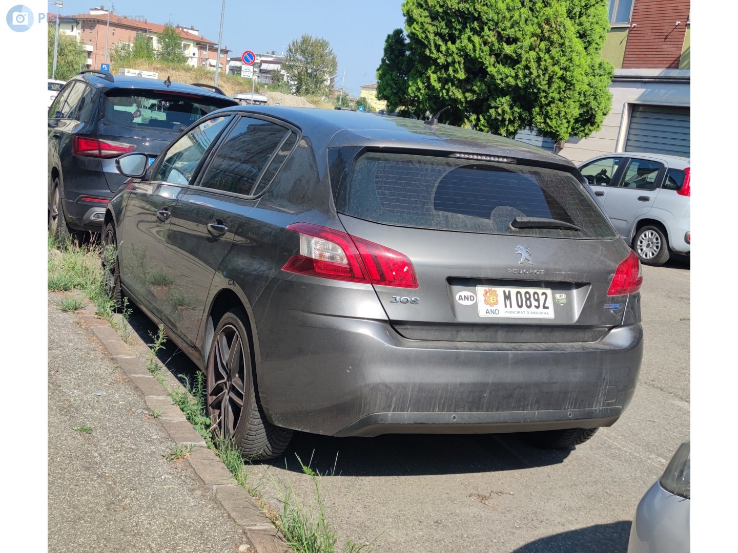 M 0892, Peugeot 308 2nd gen Hatch (T9), 2013–2021