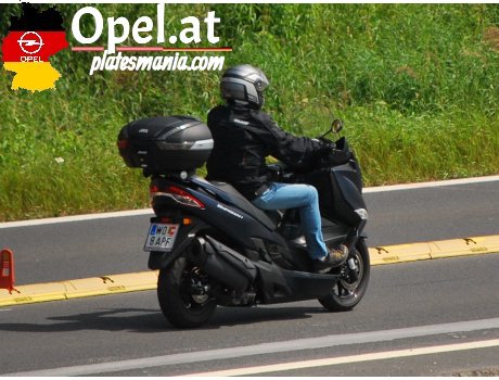 WO 8 APF, Suzuki Burgman / Skywave