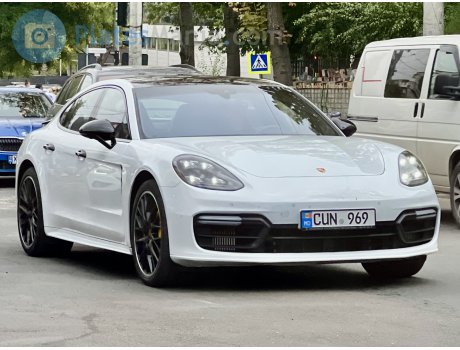 CUN 969, Porsche Panamera