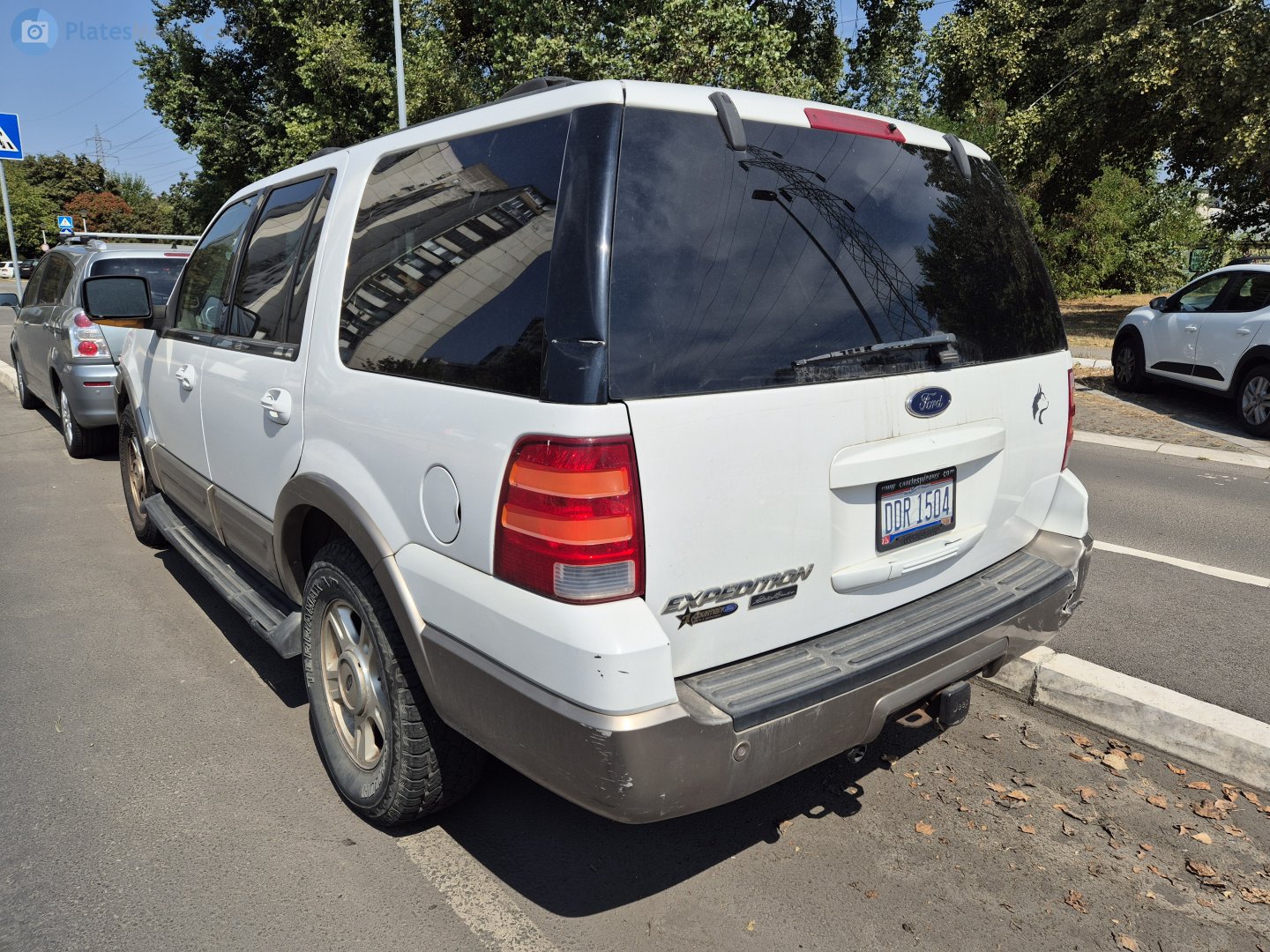 DDR 1504, Ford Expedition 2nd gen (U222), 2002–2006