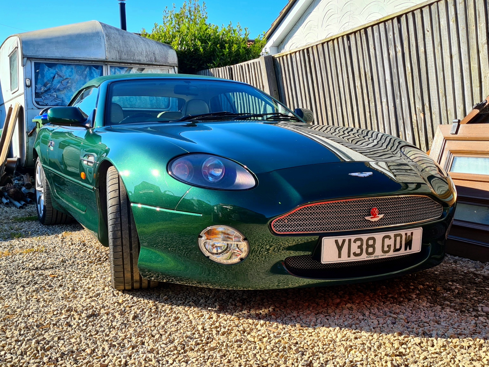 Y138GDW, Aston Martin DB7 DB7 Volante, 1996–2004