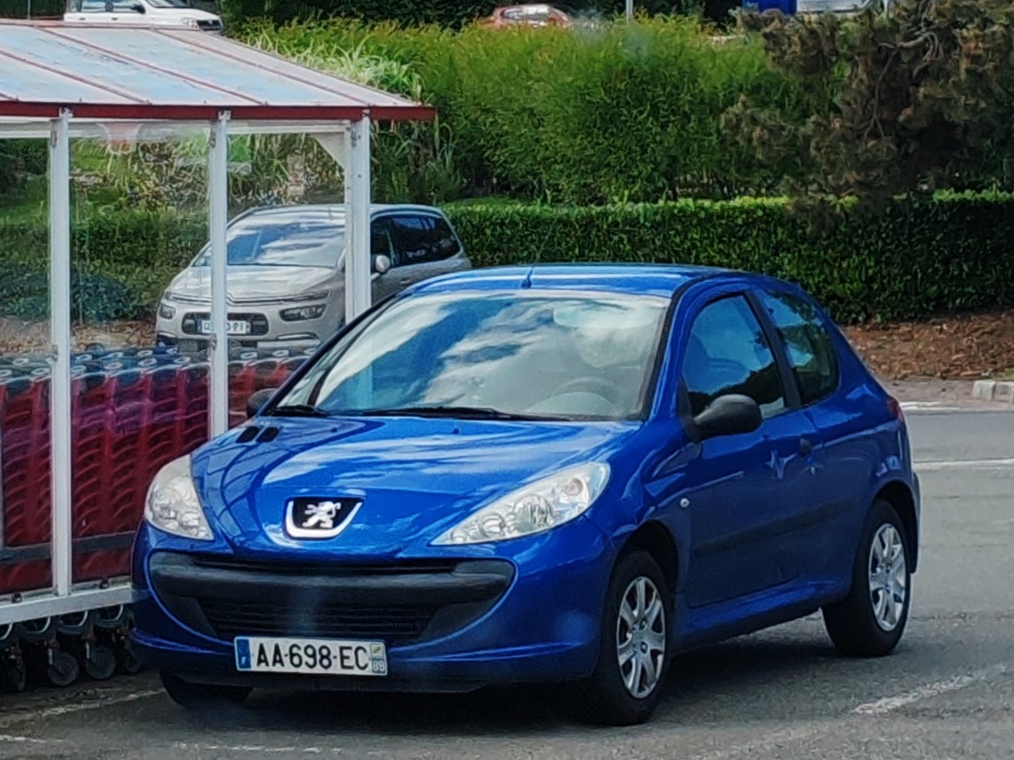 AA-698-EC, Peugeot 206 1st gen 206+ 3-door Hatch (2L), facelift, 2009–2012