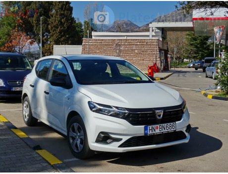 HN BN686, Dacia Sandero