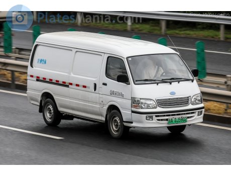 京A·DJ5902, Skywell D10