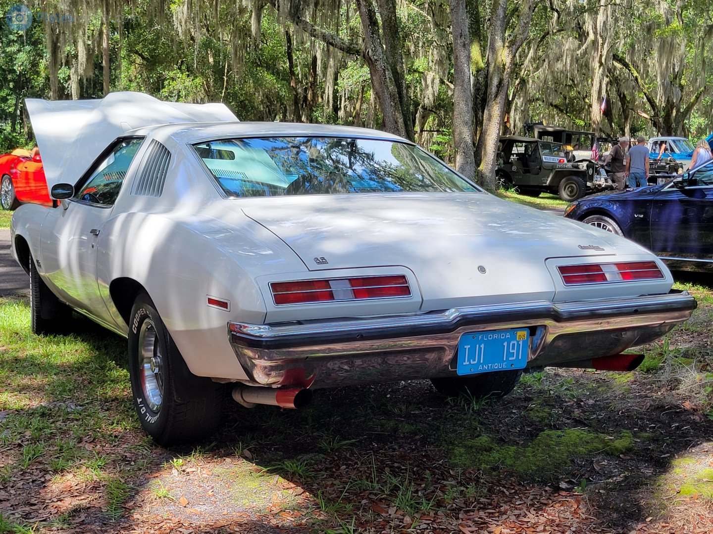 IJ1 191, Pontiac Grand Am 1st gen 2-door Hardtop Coupé (H37; A-body), 1972–1975