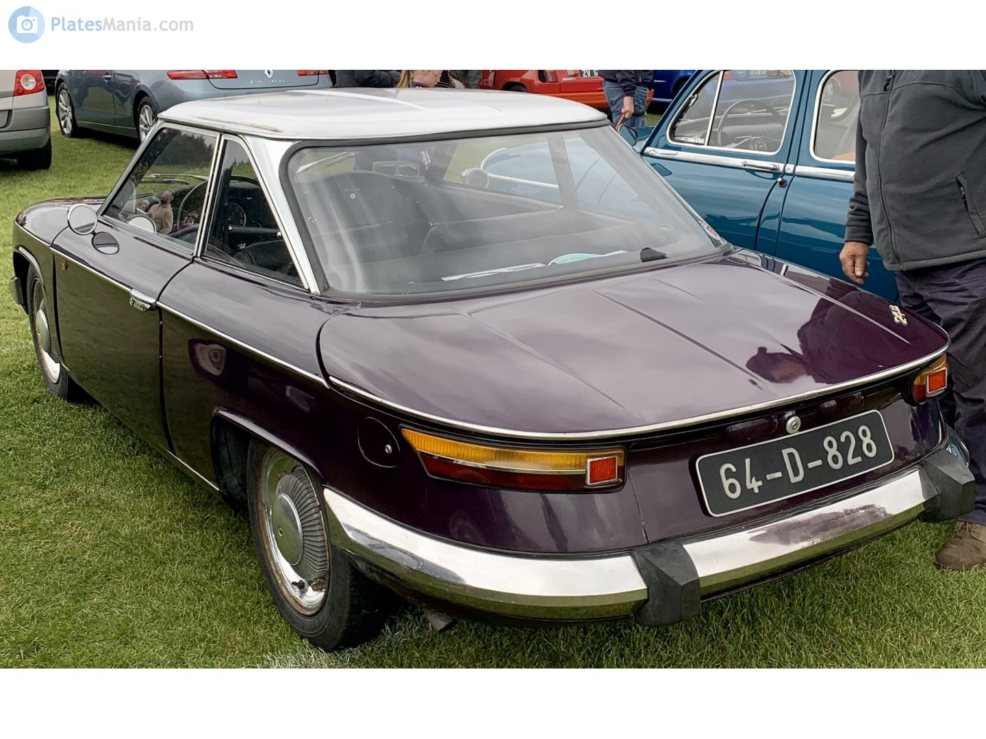 64-D-828, Panhard 24 