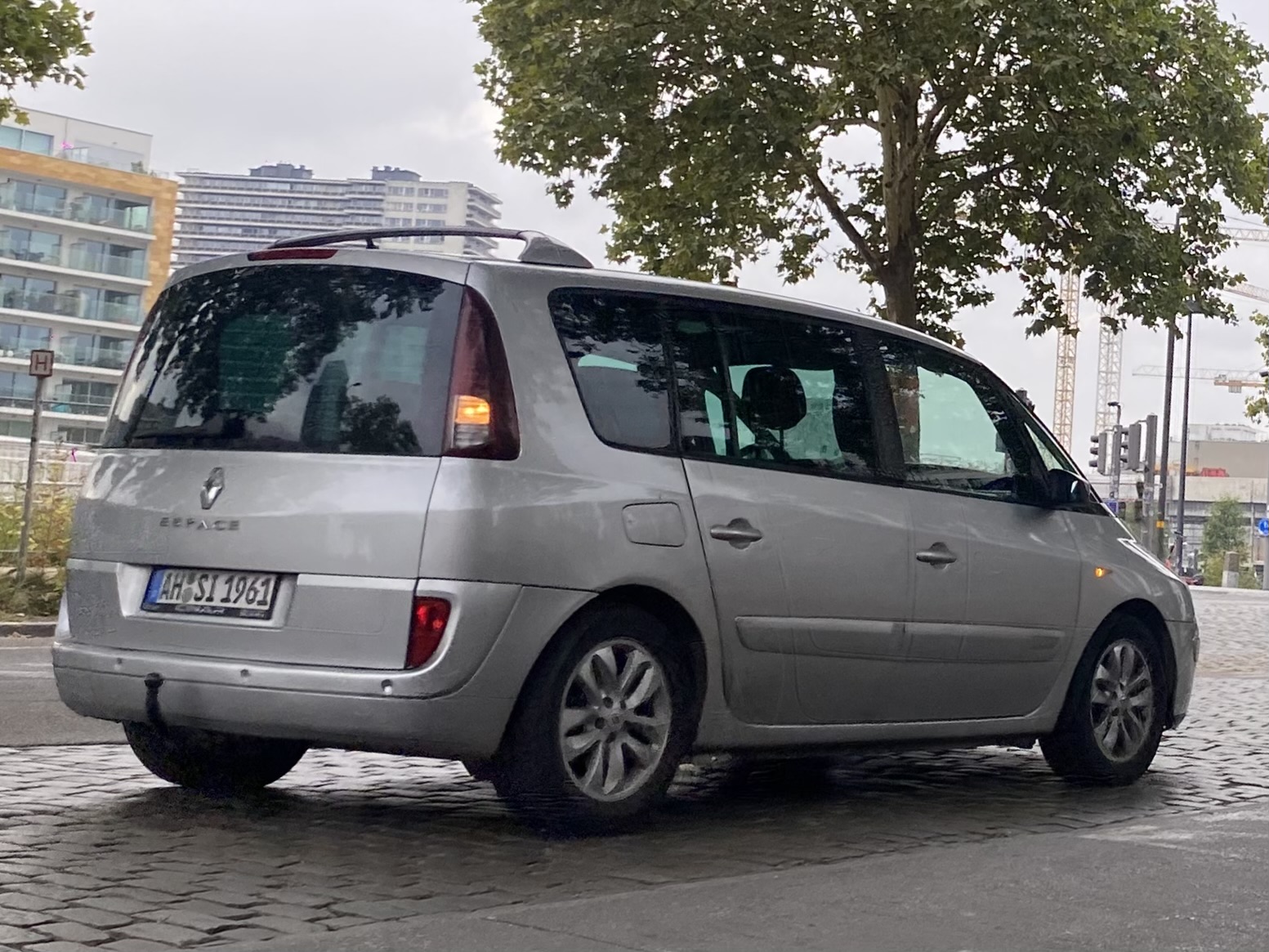 AH SI 1961, Renault Espace 4th gen (J81), 2002–2014