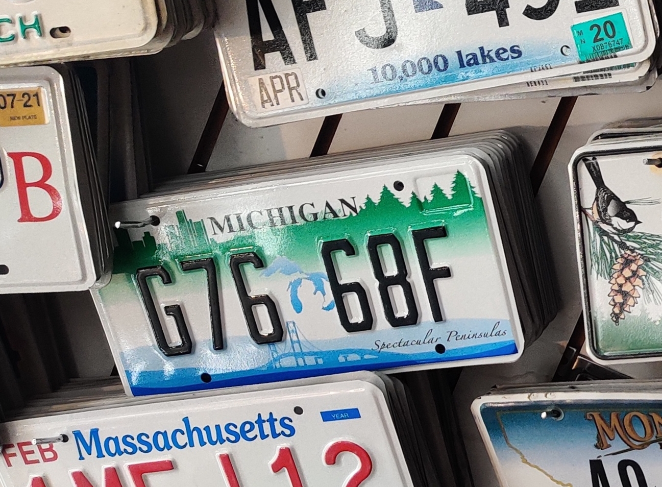G76 68F, License plate without vehicle 
