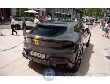 AA 611KE, Ferrari Purosangue